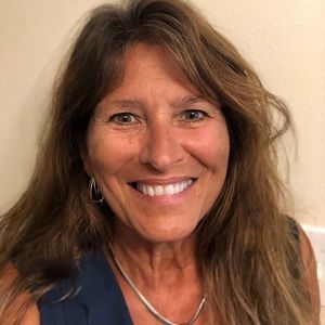 Meet your Posher, Katherine palella